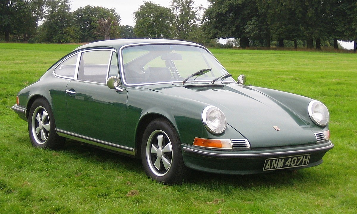 Old Porsche