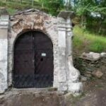 Kalvária Banská Štiavnica kaplnka pred obnovou